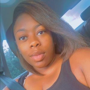 Meet your Posher, Aramie